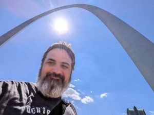 Episode 166: Blue Front, White Back with Eric Bynum